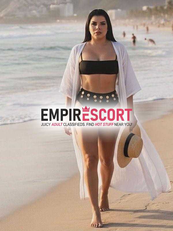 scort paisa curvas y voluptuosa