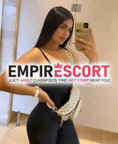 hermosa dama de compañía