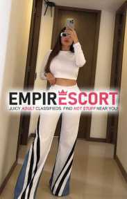 hermosa chica traviesa y pervertida dispuesta saciar tus ganas de sexo