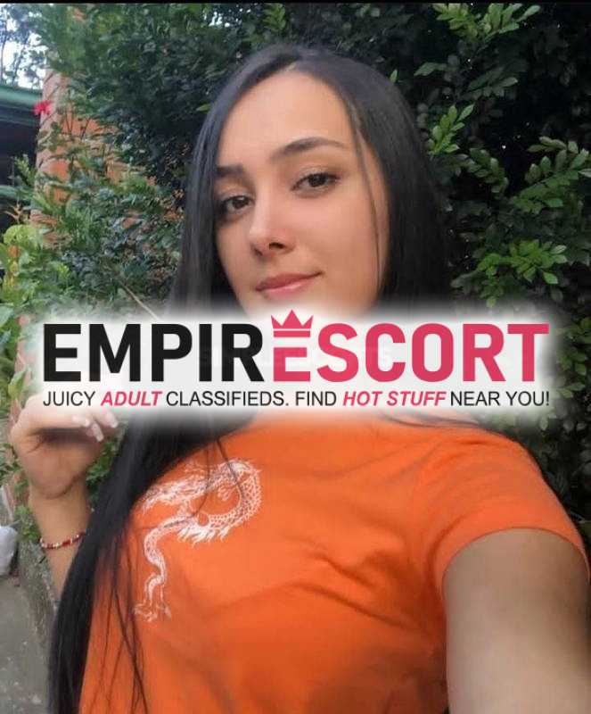 soy chica extrovertida y complaciente ven disfrutar el anal