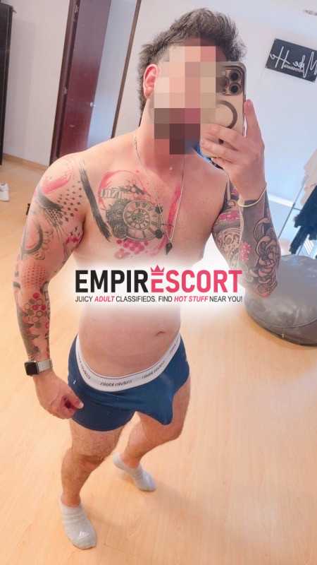 gigoló profesional compañía discreta elegante y sin límites