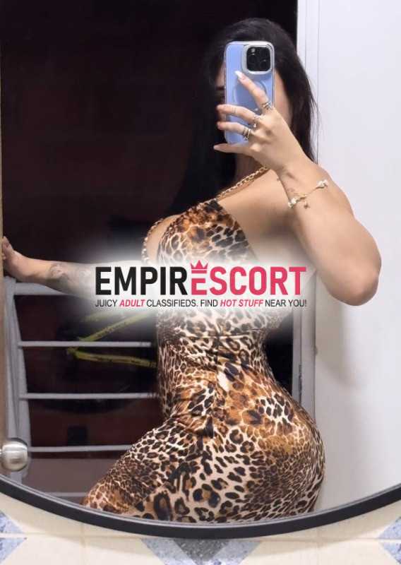 sexy ninfómana universitaria complaciente