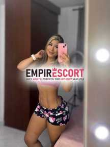 hola mis amores de guatapé soy mujer complaciente romántica tierna adicta al buen sexo escríbeme mi whatsapp y no te arrepentirás