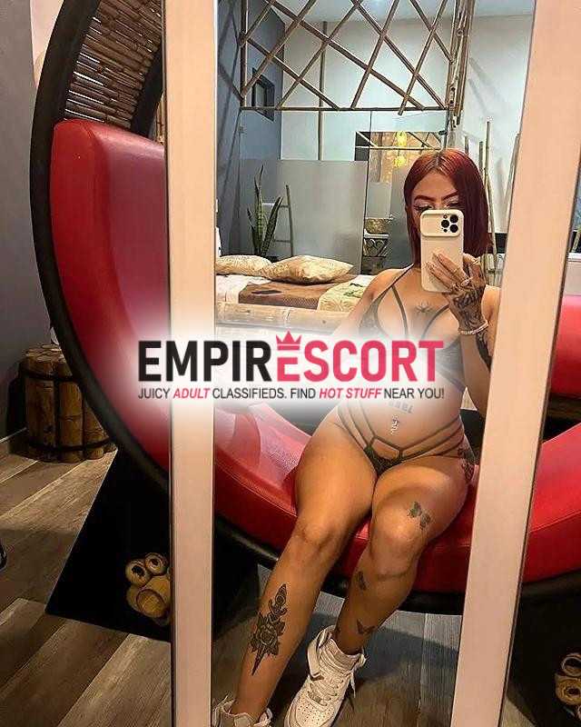 hermosa flaca ninfonama atrevida estrecha para tii