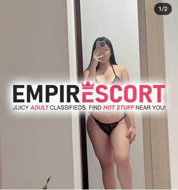 soy linda chica universitaria me gusta complacer mis clientes me gusta el sexo al natural