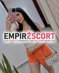 soy linda chica universitaria me gusta complacer mis clientes me gusta el sexo al natural