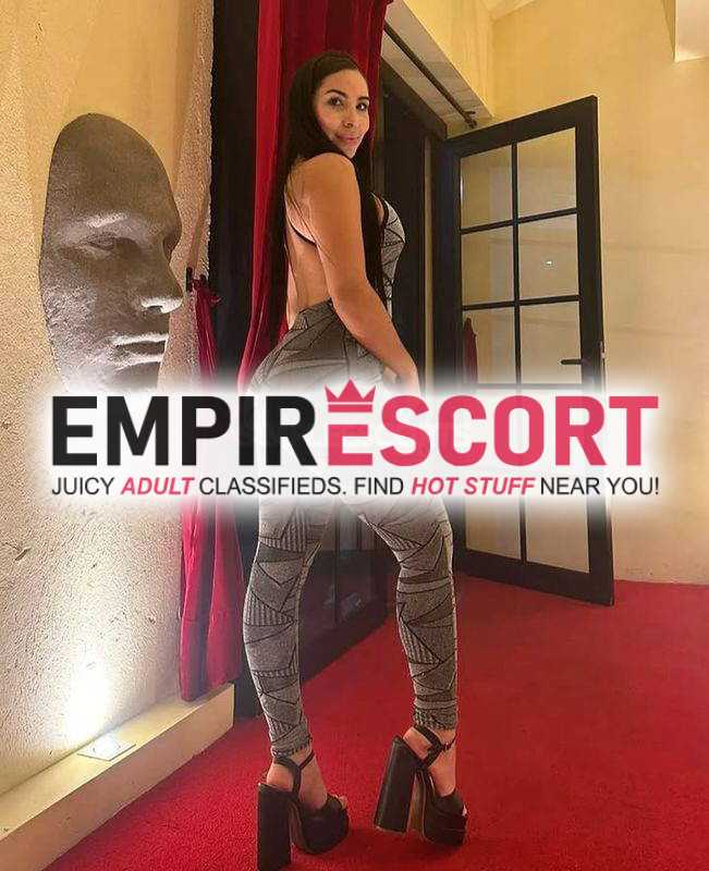 dominante sensual extrovertida chica en tu ciudad