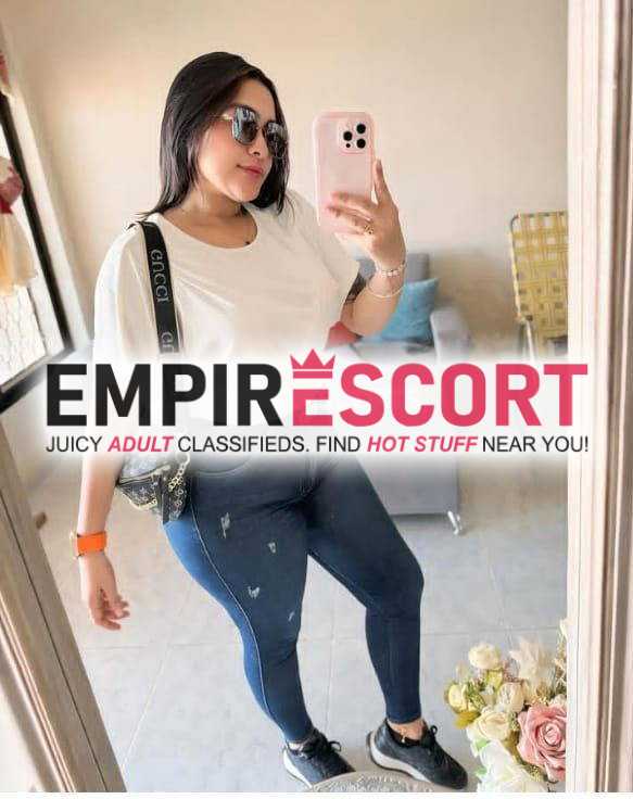 soy linda chica universitaria me gusta complacer mis clientes me gusta el sexo