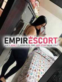 soy linda chica universitaria me gusta el sexo al natural me gusta complacer mis clientes