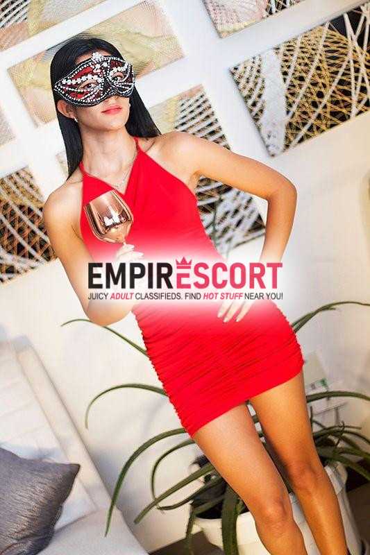 juanita hermosa escort delgada de cuerpo natural.
