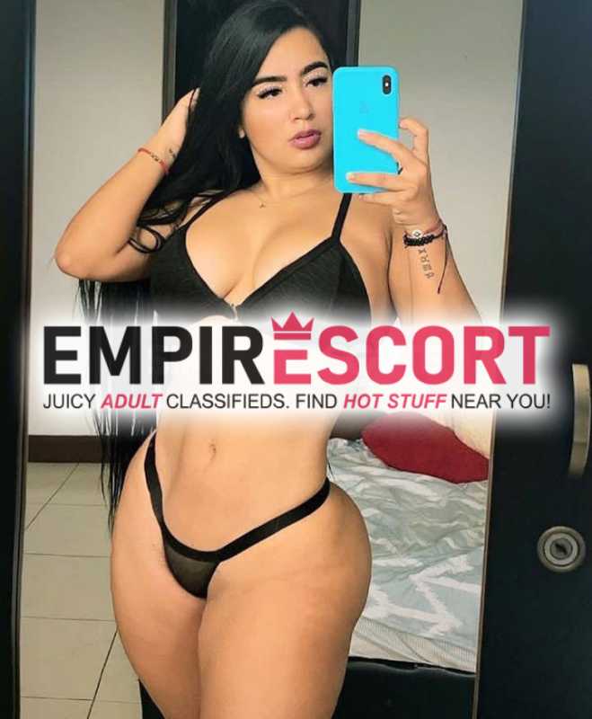 hermosa caliente sumisa