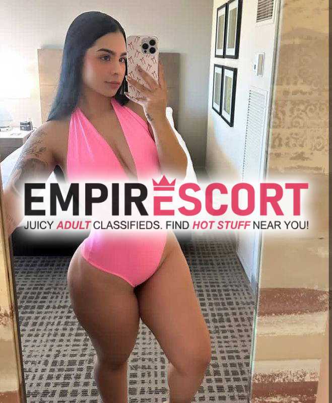 chica complaciente capaz de complacer todas tus fantasías y fetiches sexuales