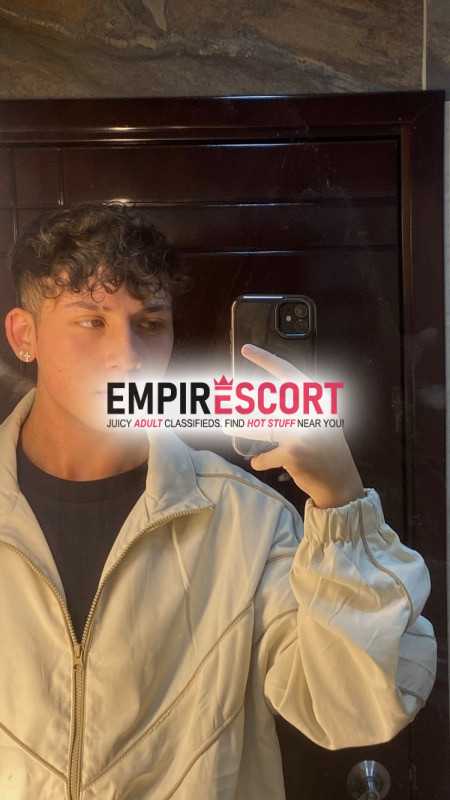 chico pollo de 18 aÑos activo sin sitio servicios domicilio - 3171336758‬