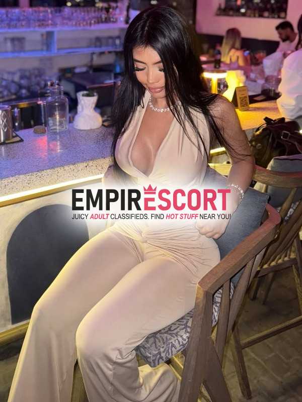 mis amores de pitalito estoy por poco tiempo en ciudad para ofrecerles servicio totalmente Único lleno de mucha lujuria y pasión desenfrenada ya que soy chica multiorgásmica te cuento que me mojo súper delicioso ven buscarme si deseas chica totalmente vip de catálogo