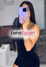 hola mis amores bienvenidos soy chica muy complaciente dispuesta brindar los mejores tres platos carta
