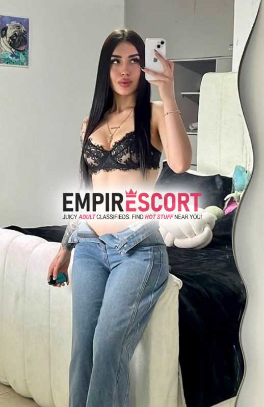 si estas en granada y quieres sexo bueno. soy que buscas soy flaca sumisa apretadita mojadita y arrecha escribeme.