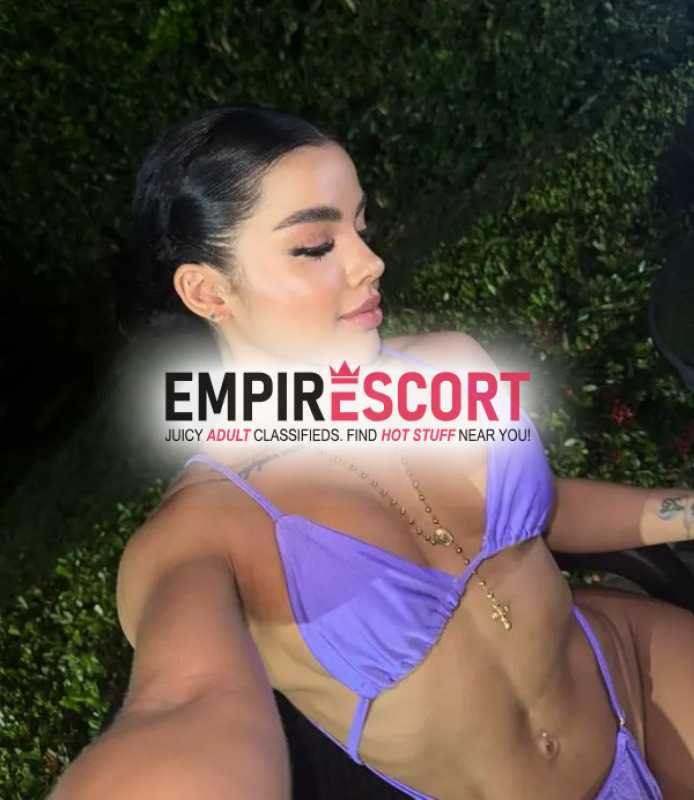 ninfómana ardiente en cama dispuesta saciar tus deseos y fetiches sexuales escríbeme disponible las 24 7