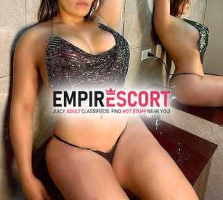linda y voluptuosa masajista madura