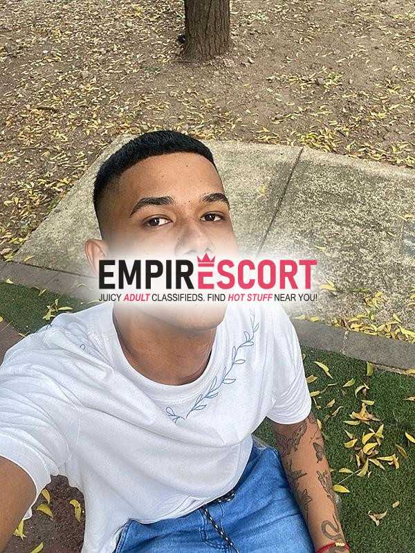 hey que tal como vas soy chico moreno versatil abierto chat sexting morbo videollamadas venta de contenido sex tríos masajes etc. soy par