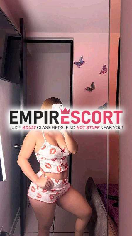 chica prepago extrovertida caliente en cama adicta al buen sexo