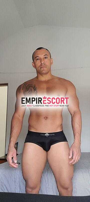 costeÑo activo masculino de gym