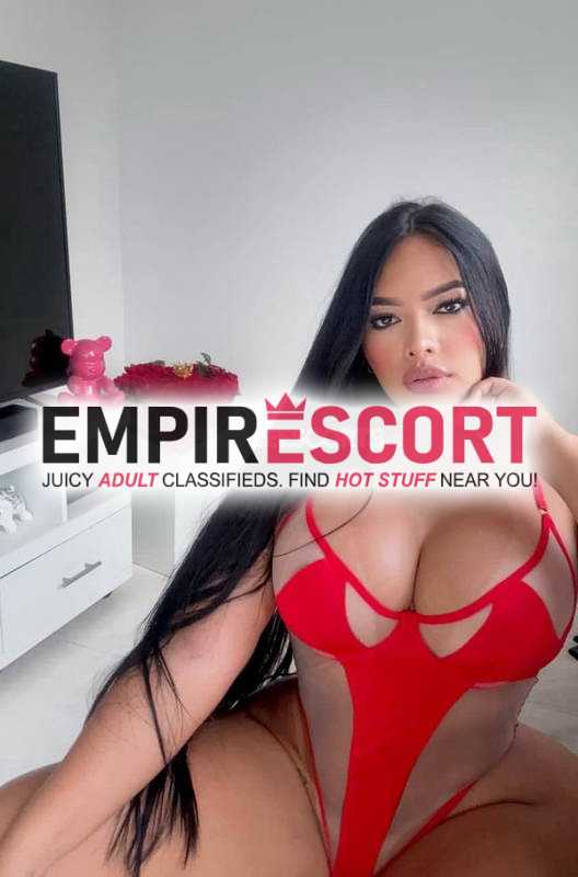 linda golosa chica extrovertida disponible para ti amorcito