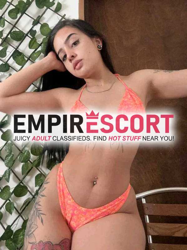 jovencita toda loquita en cama