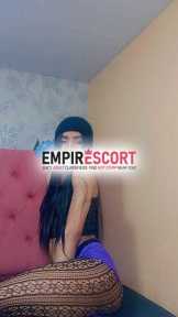 chica trans nueva en transición poca experiencia chica muy dulce amable complaciente