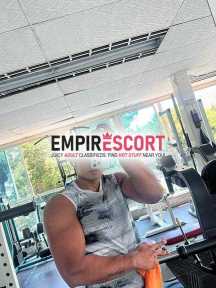 hombre marcado y de gym