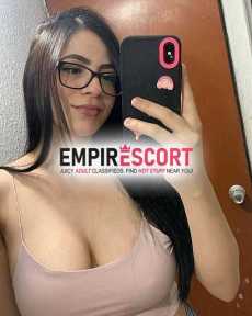 karina bella y hermosa mujer que encanta el sexo sucio