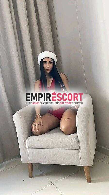 hola mis amores soy melany zorry chica totalmente arrecha divertida y muy complaciente mis amores te invito que me conozcas disfrutes de mis serv