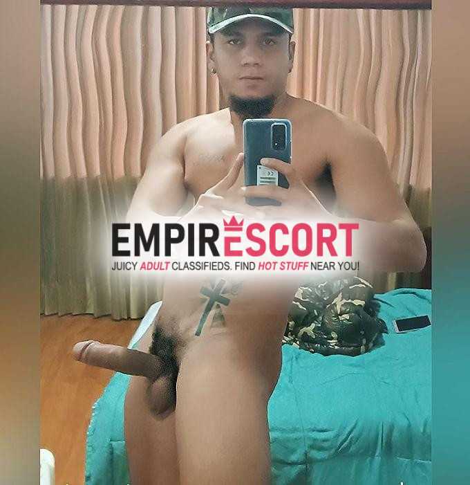 ven ami sitio estoy disponible para clavarte firmé mi verga 25 cm