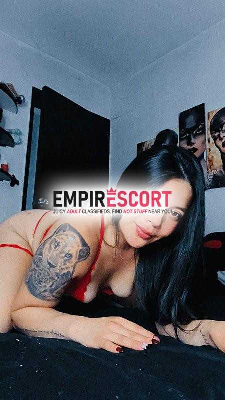 linda paisa de 22 años rostro u cuerpo divinos.