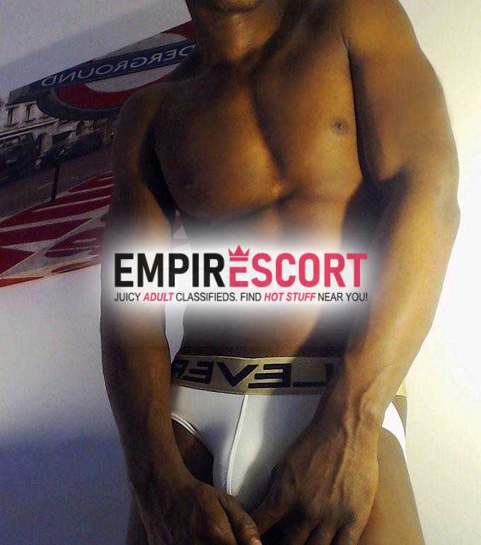 nuevo y esclusivo masajista erotico