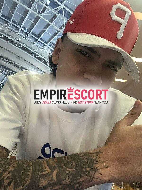 soy davis mido 1.70 de altura soy delgado rol activo machito serio y totalmente discreto testosterona millón para brindarte encuent