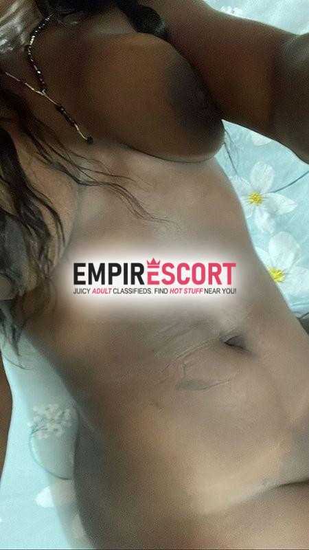 papapsito rrico vamos comernos bien rrico 😍😋 chupemonos todo desde arriba hasta ultimo 🥵 dejame bajar mi lengua desde punta hasta el pegue 😈