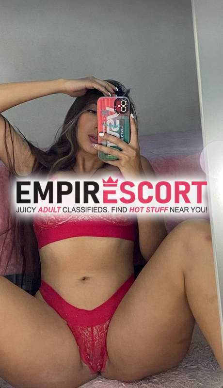 sexy complaciente extrovertida y muy golosa