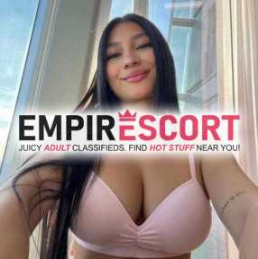 sexi joven aventurera para en cuentro mágico en cama