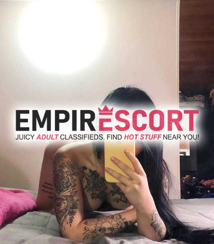 dama de compañía dispuesta complacerte