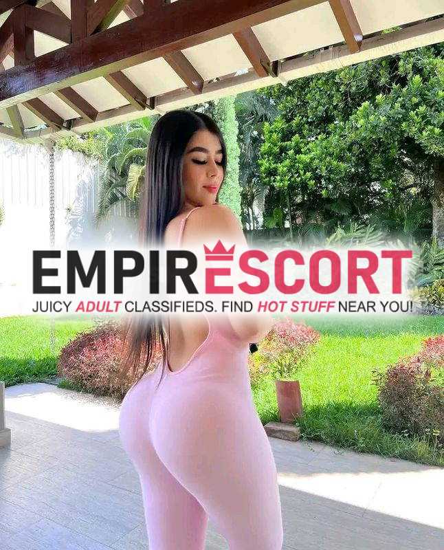estoy disponible para complacerlos papasitos