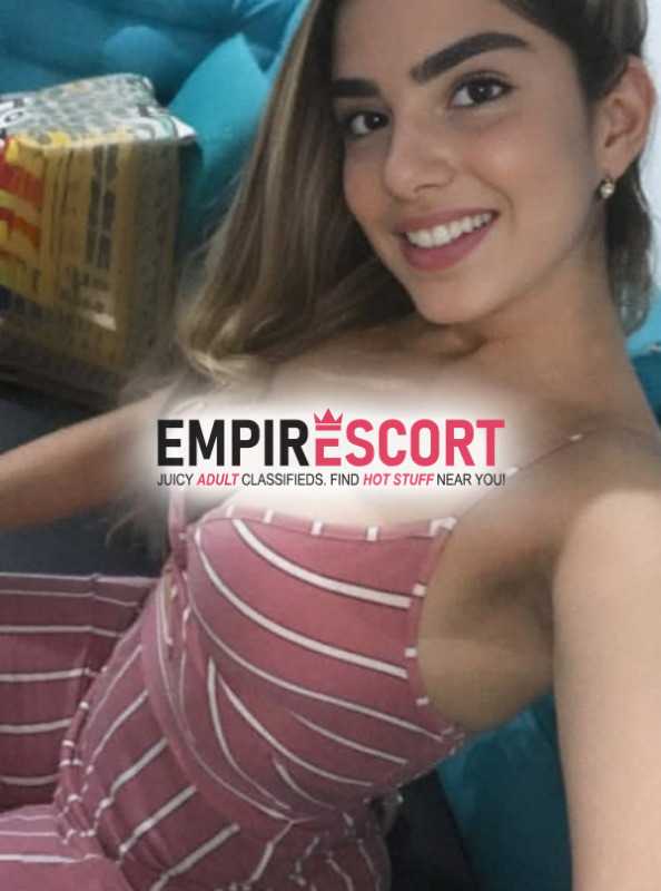 estoy acá en copacabana los mejores servicios mujer atractiva y muy complaciente