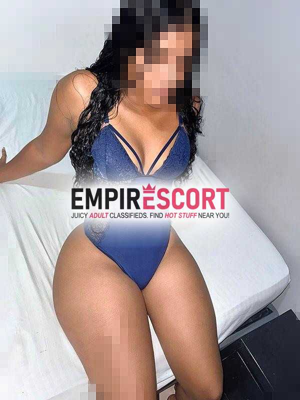valeria tu morena sexy complaciente