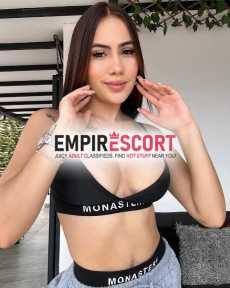 mi cielo estoy disponible no pienses más escríbeme estaré dispuesta complacerte y cumplir todas tus fantasías