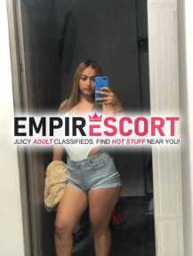 morena muy sexy y ardiente en cama para satisfacer tus deseos sexuales