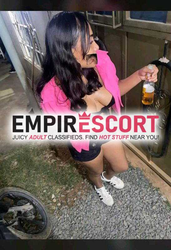 espectacular ardiente caliente súper exótica muy joven te vengo complacer y brindar los servicios sexuales más especiales