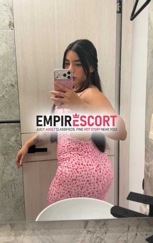 bogotá mis amores mi nombre es janeth soy unq chica disponible y lista para complacerte en los servicios que me pidas