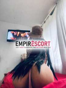 flaca y sexy morena tu muñequita favorita
