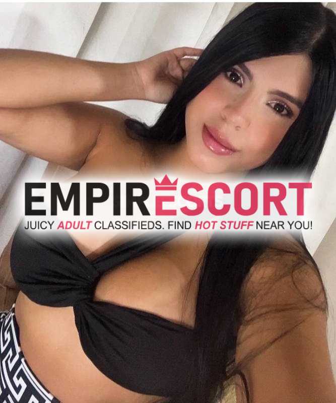 joven y linda dama de compañía dispuesta cumplir tus deseos sexuales
