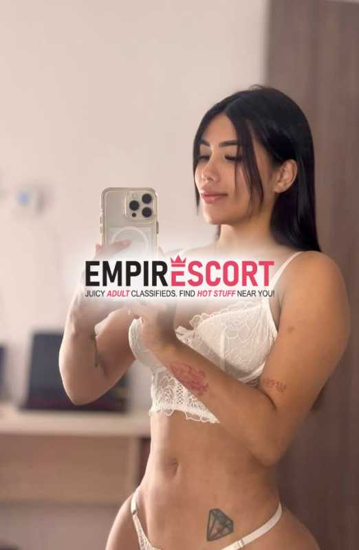 papasito me encuentro disponible no pienses más escríbeme estaré dispuesta complacerte y cumplir todas tus fantasías
