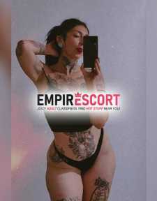 yopal ardiente tatuada mojadita complaciente